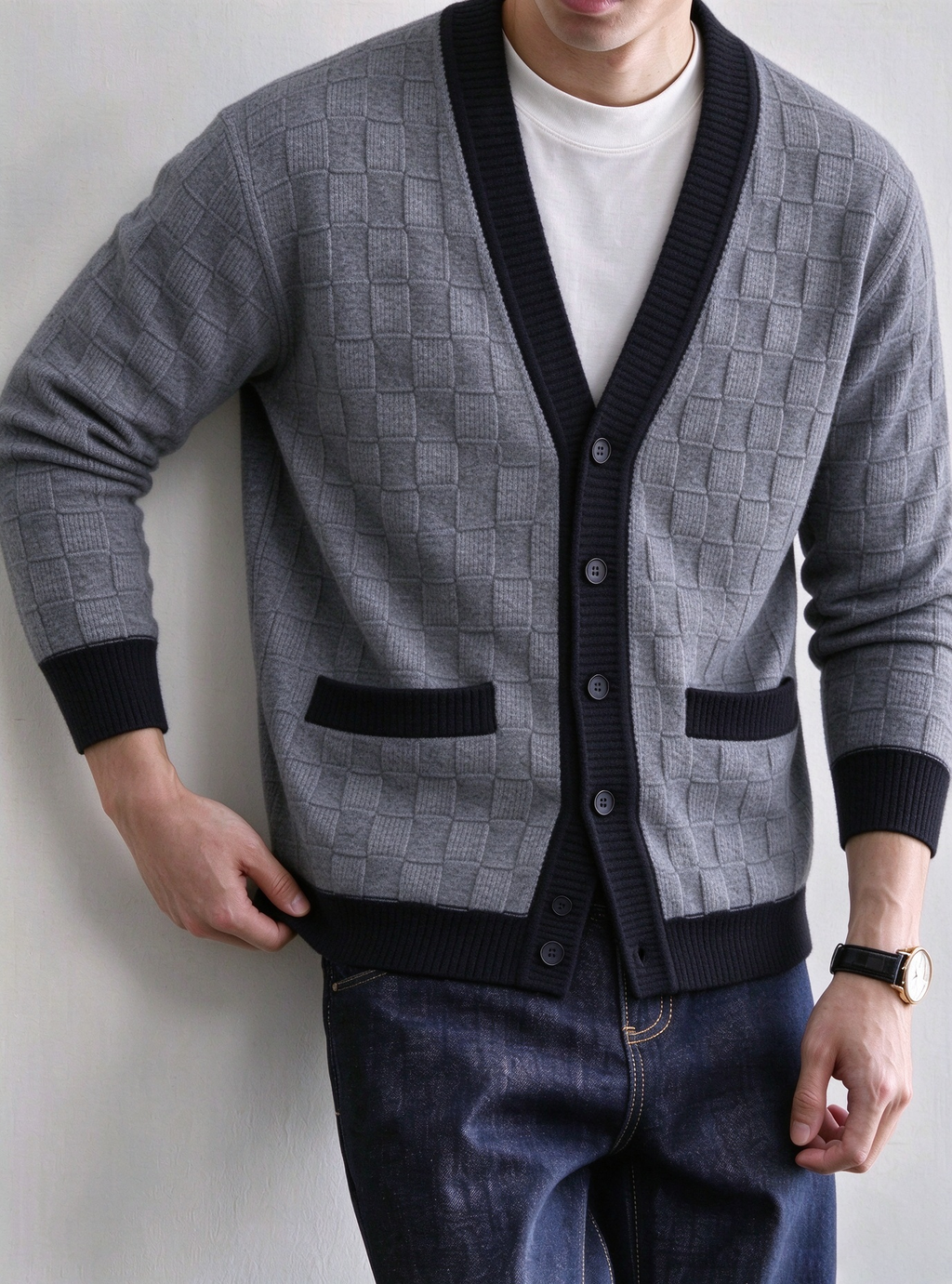 Men’s Comfortable Contrast-Trim Knit Cardigan