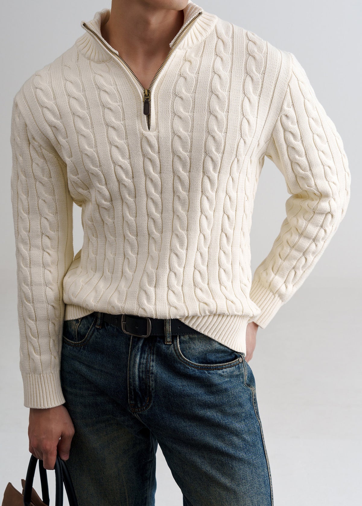 Men's Old Money Cable Knit Quarter-Zip Sweater