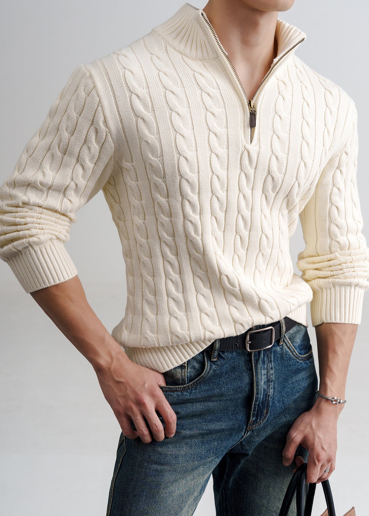 Men's Old Money Cable Knit Quarter-Zip Sweater