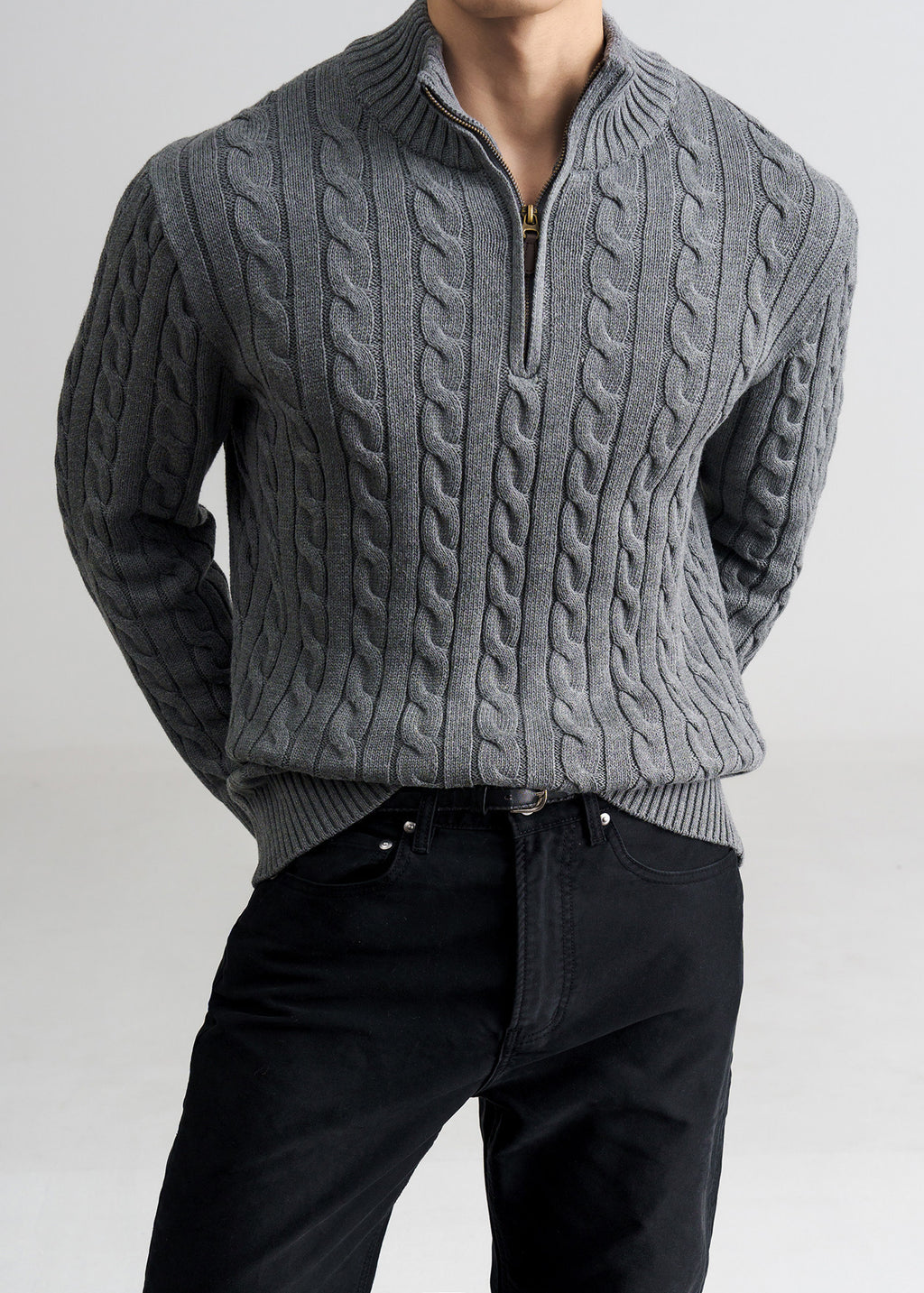 Men's Old Money Cable Knit Quarter-Zip Sweater
