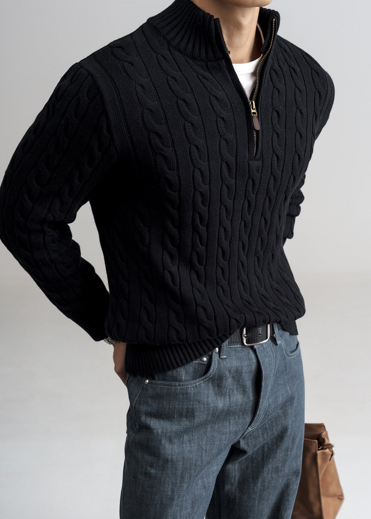 Men's Old Money Cable Knit Quarter-Zip Sweater