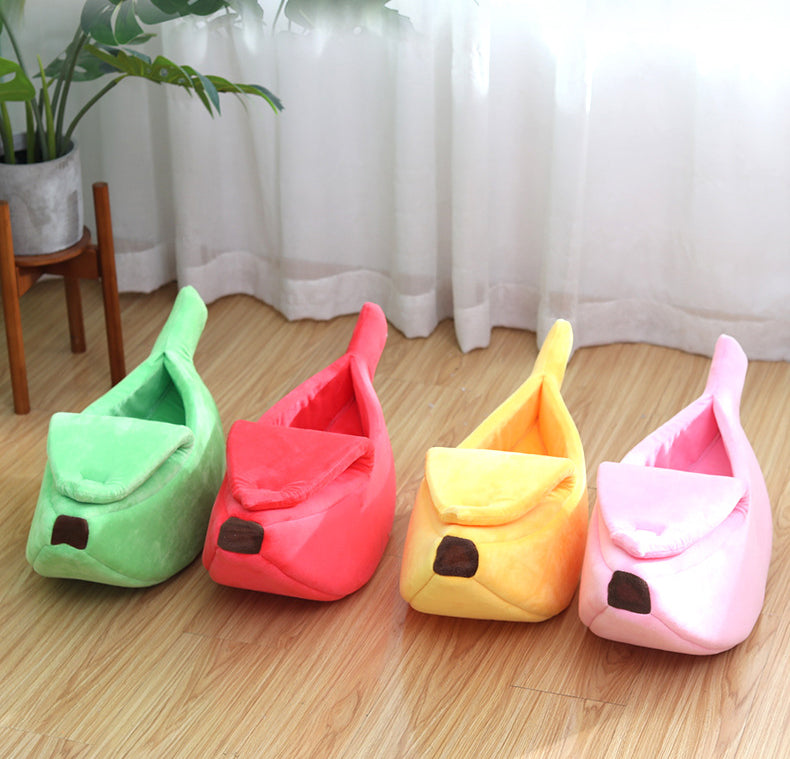 Banana-Shaped Pet Bed
