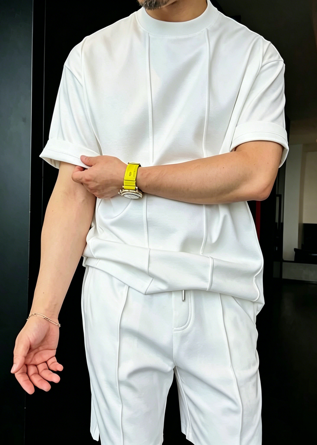 Men's Minimalist Urban Lounge Set – Premium Crew Neck T-Shirt & Tailored Shorts Two-Piece Outfit